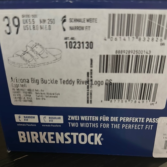 Birkenstock Cream Fuzzy Sandals - Picture 2 of 4